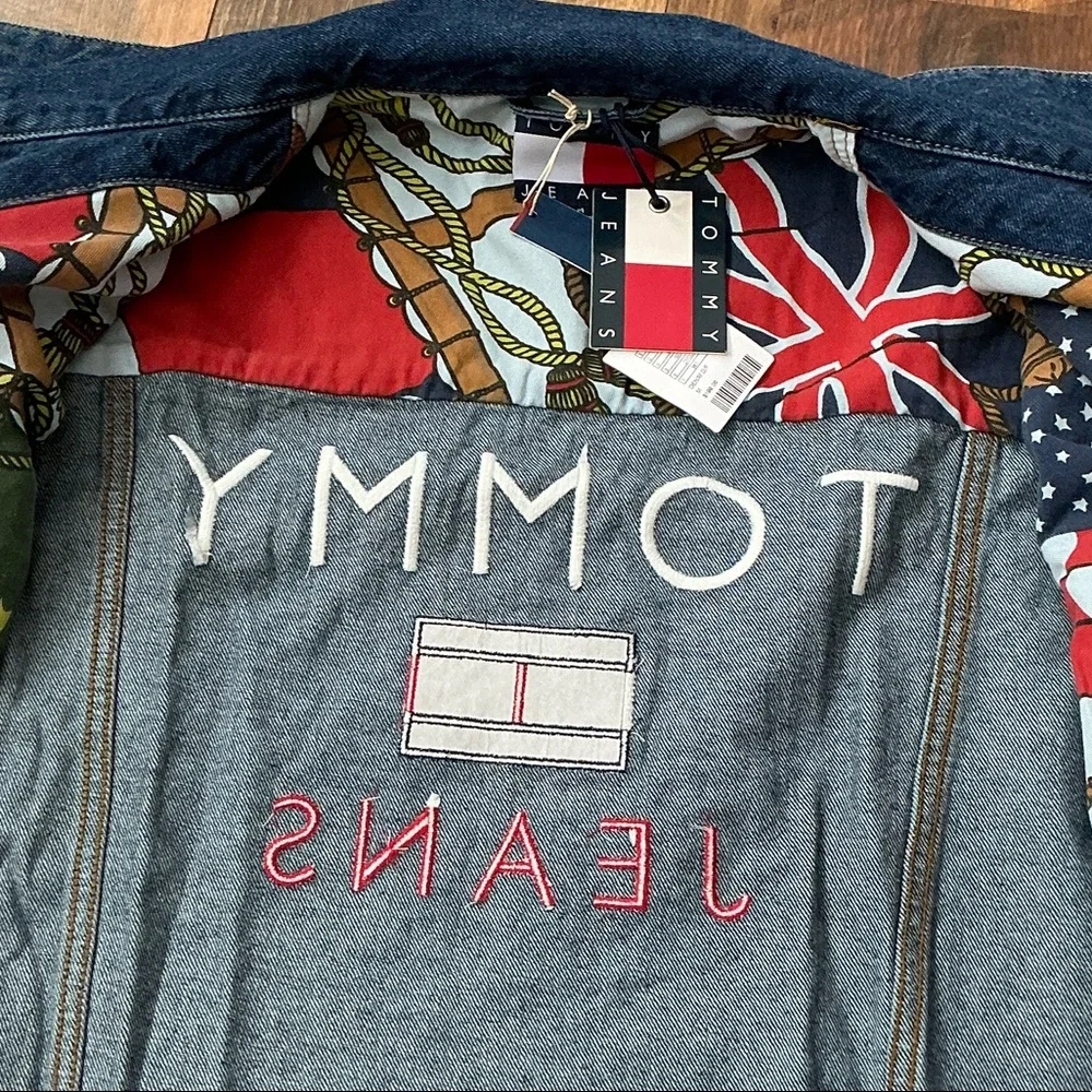 Tommy Hilfiger TJM 90s Capsule Denim Jacket NWT - Size Medium